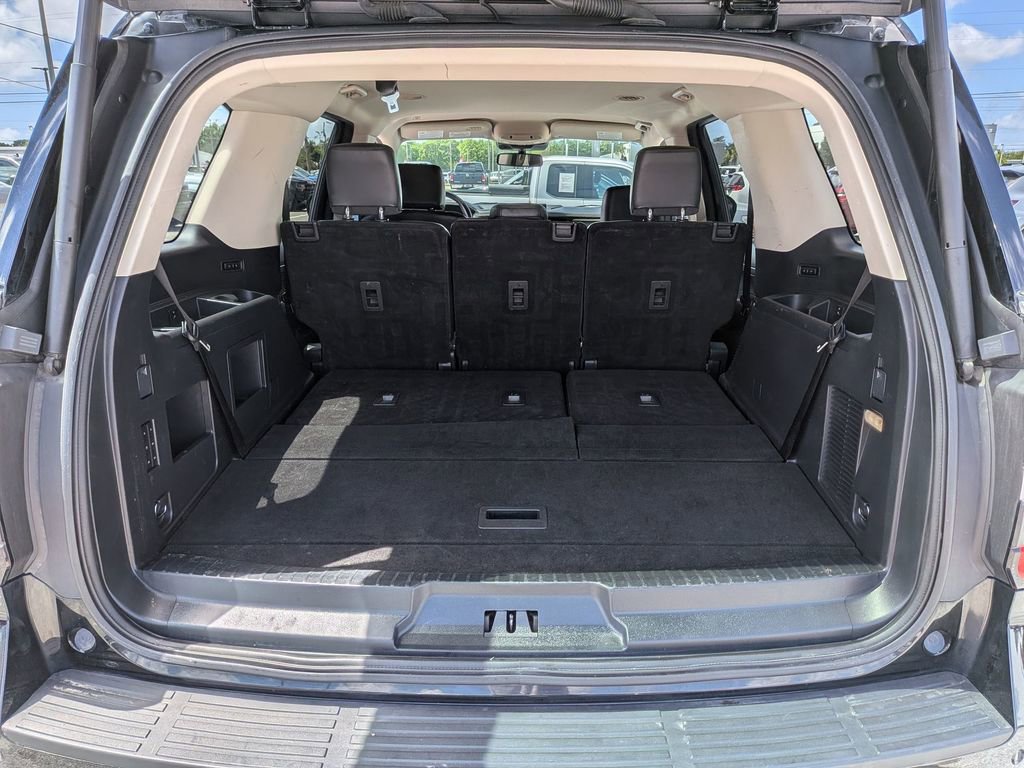 Used 2024 Ford Expedition XLT AWD/4WD image 28