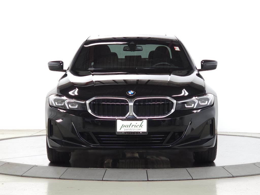 Used 2023 BMW 330i xDrive Sedan w/ Premium Package AWD/4WD image 2