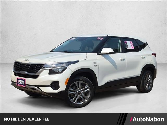 Used 2023 Kia Seltos LX AWD/4WD image 1