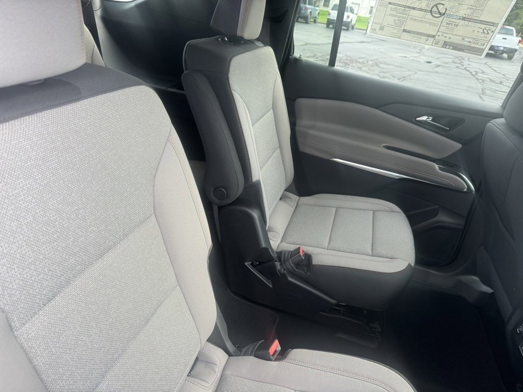 New 2026 Chevrolet Traverse LT image 10