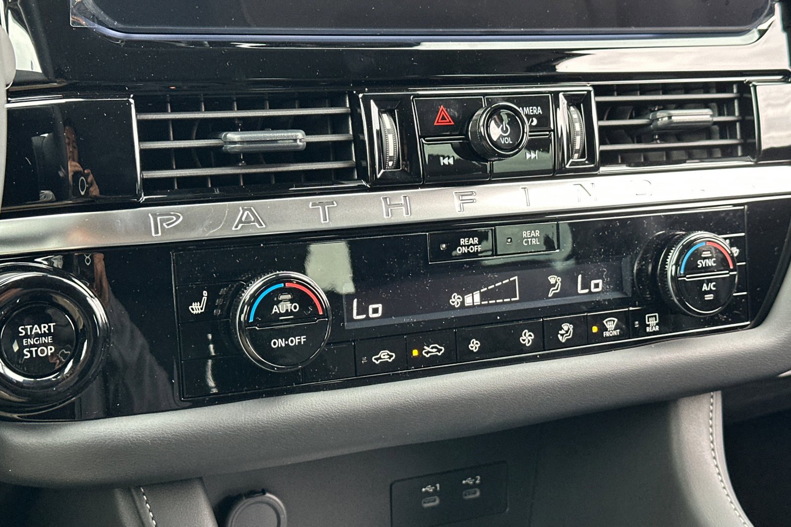 New 2026 Nissan Pathfinder SV image 21