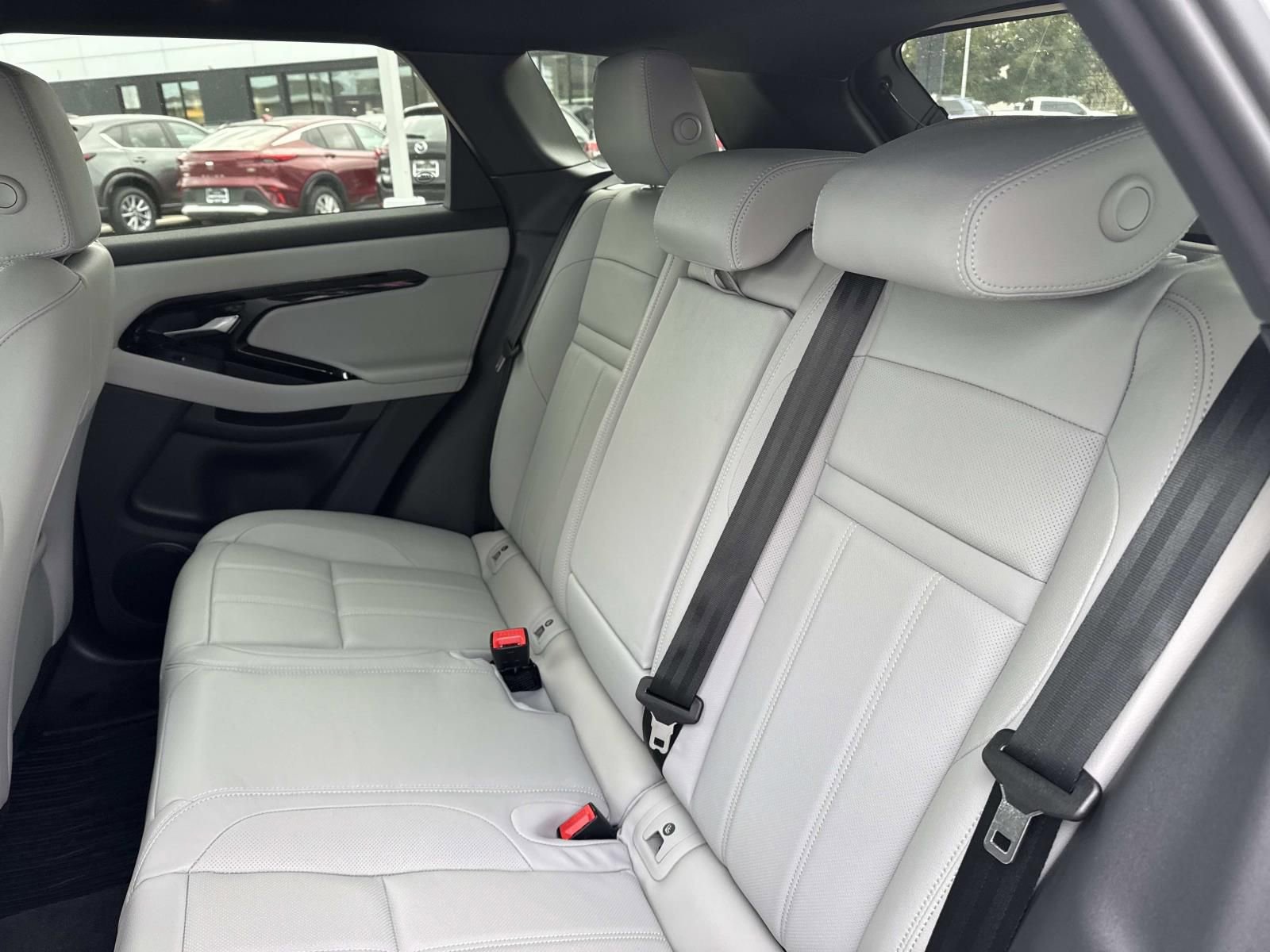 New 2026 Land Rover Range Rover Evoque S image 8