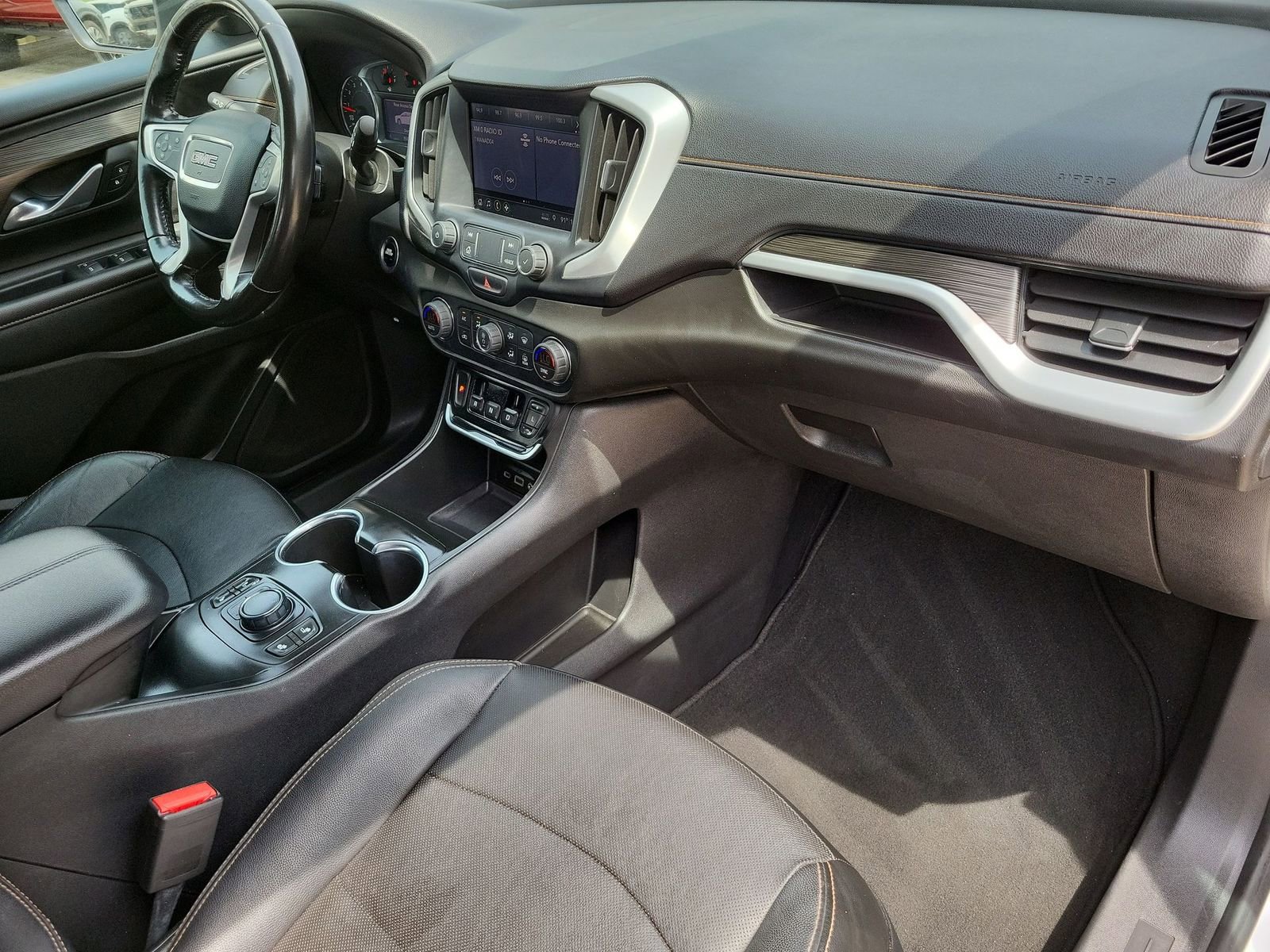 Used 2020 GMC Terrain SLT image 27