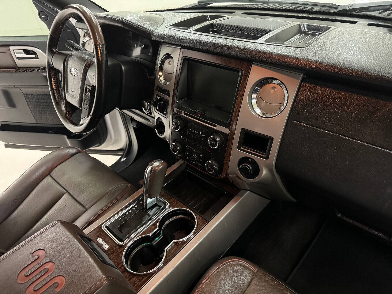Used 2015 Ford Expedition King Ranch RWD image 45