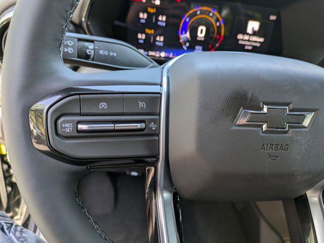 New 2026 Chevrolet Colorado ZR2 w/ Technology Package AWD/4WD image 15