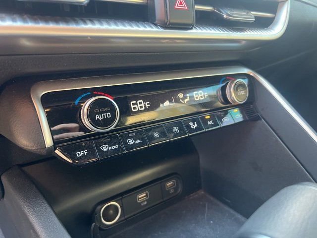Used 2023 Kia K5 GT-Line w/ GT-Line Premium Package image 12