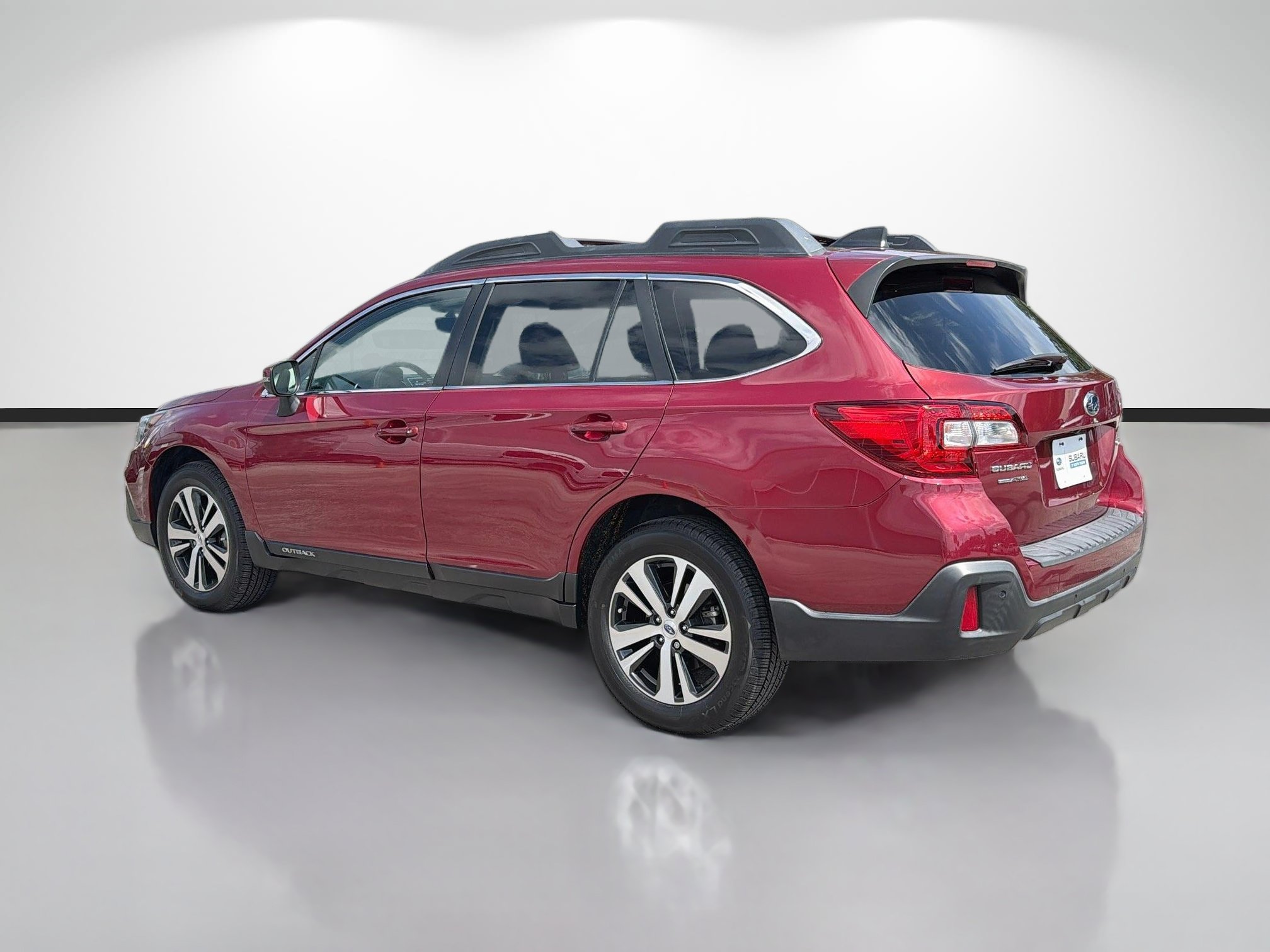 Used 2019 Subaru Outback 2.5i Limited AWD/4WD image 5