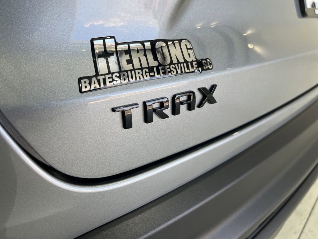 New 2026 Chevrolet Trax LT image 28