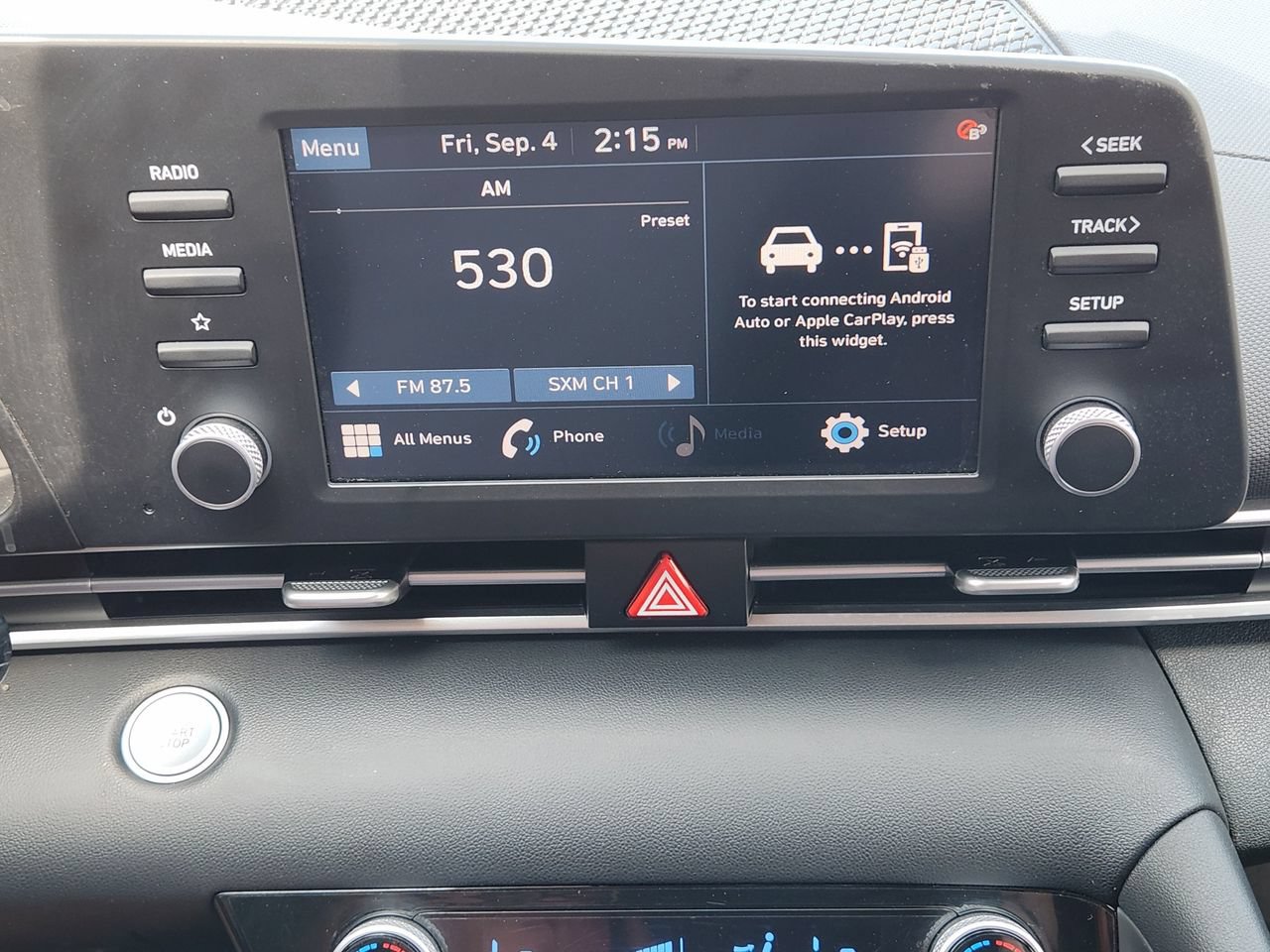 Used 2023 Hyundai Elantra SEL FWD image 14