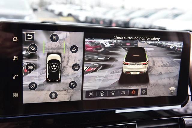 New 2026 Nissan Pathfinder Platinum image 17