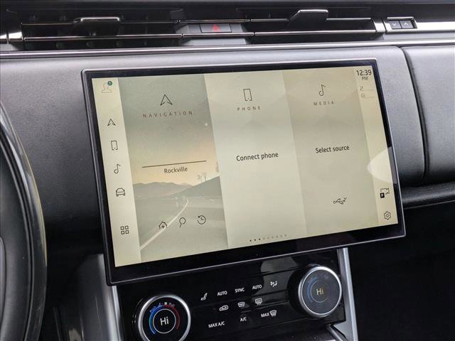 Used 2023 Land Rover Range Rover SE image 11