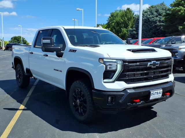 New 2026 Chevrolet Silverado 2500 LTZ w/ LTZ Plus Package AWD/4WD image 3