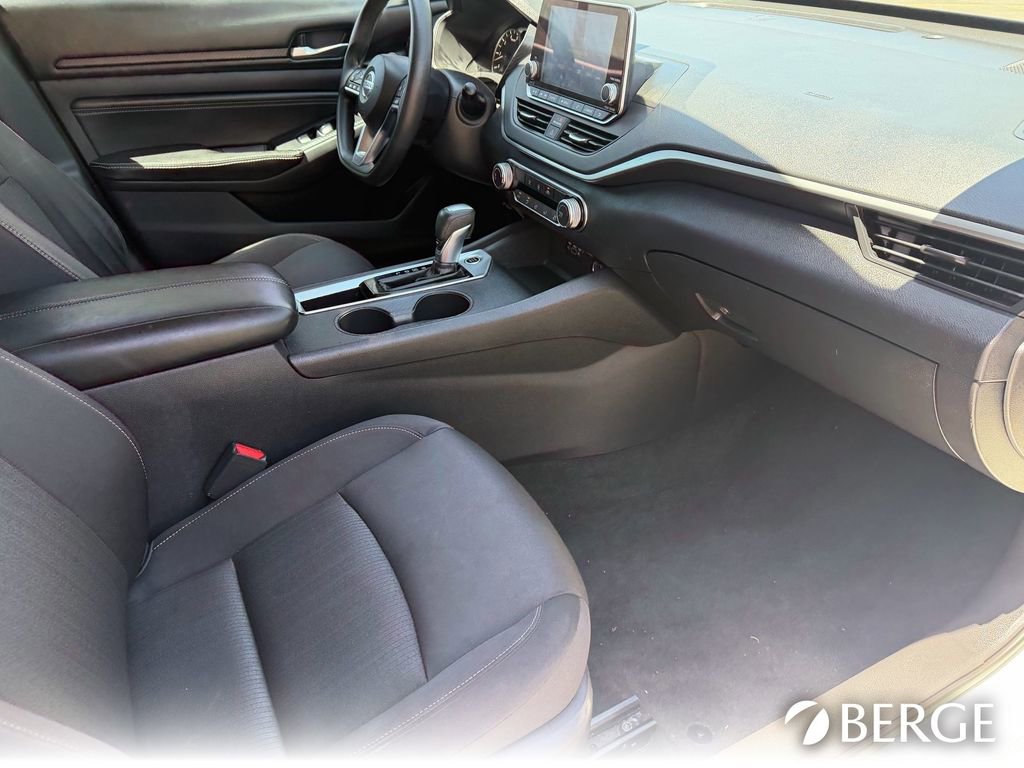 Used 2019 Nissan Altima 2.5 S FWD image 14