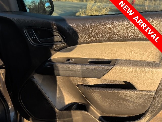 Used 2016 GMC Canyon 2WD Crew Cab w/ Convenience Package image 10