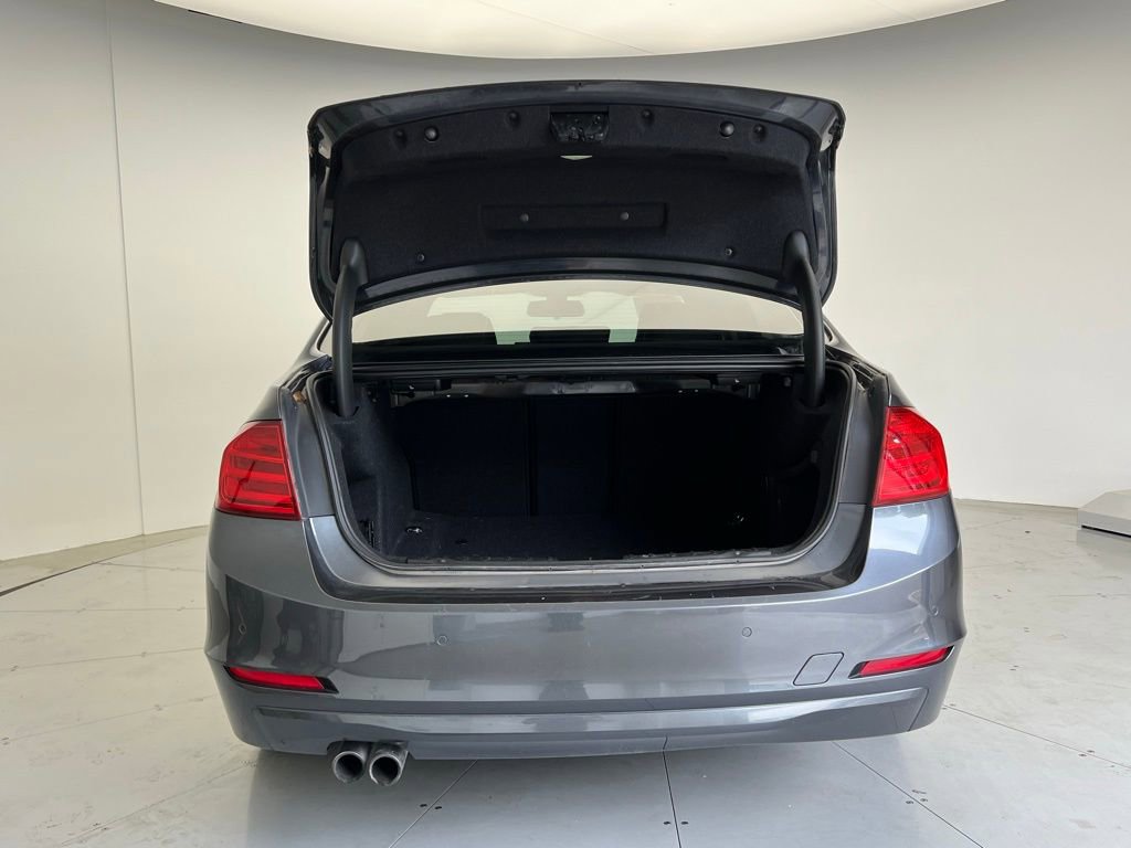 Used 2015 BMW 328i xDrive Sedan AWD/4WD image 5