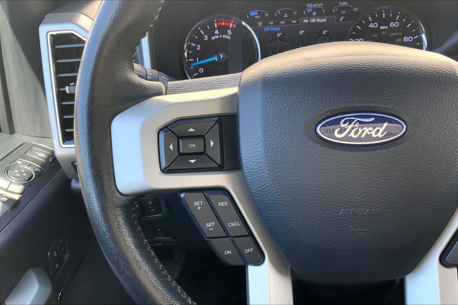 Used 2022 Ford F350 Lariat w/ Lariat Ultimate Package AWD/4WD image 25