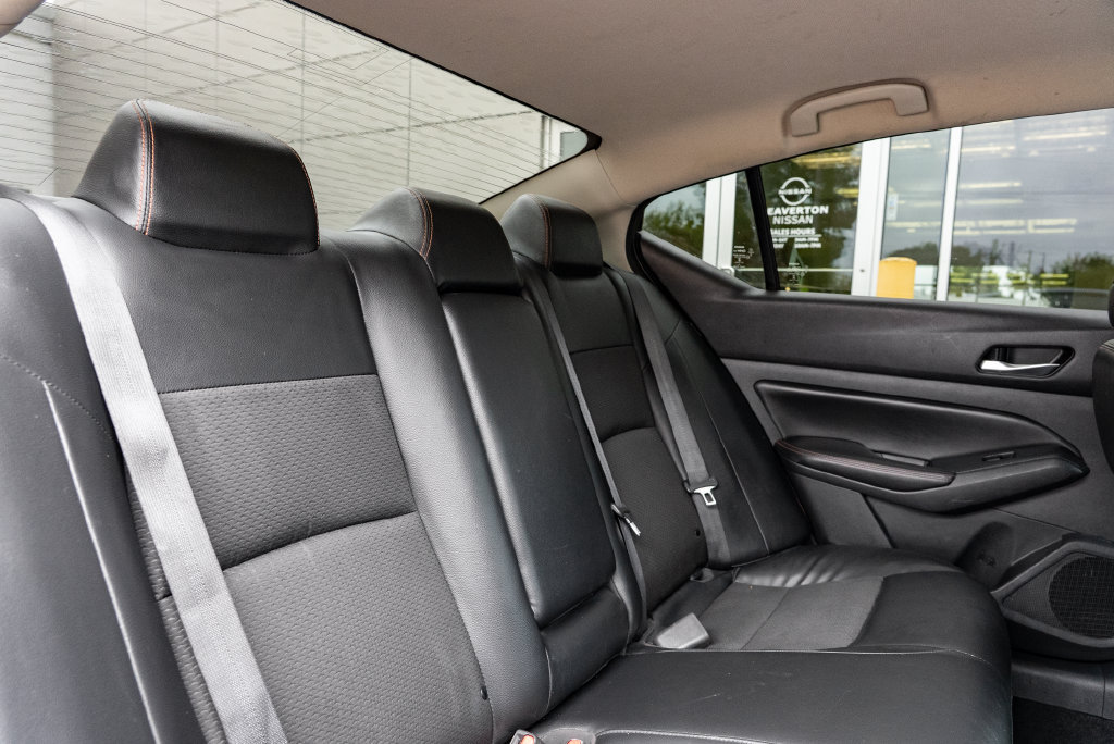 Used 2020 Nissan Altima 2.5 SR FWD image 25