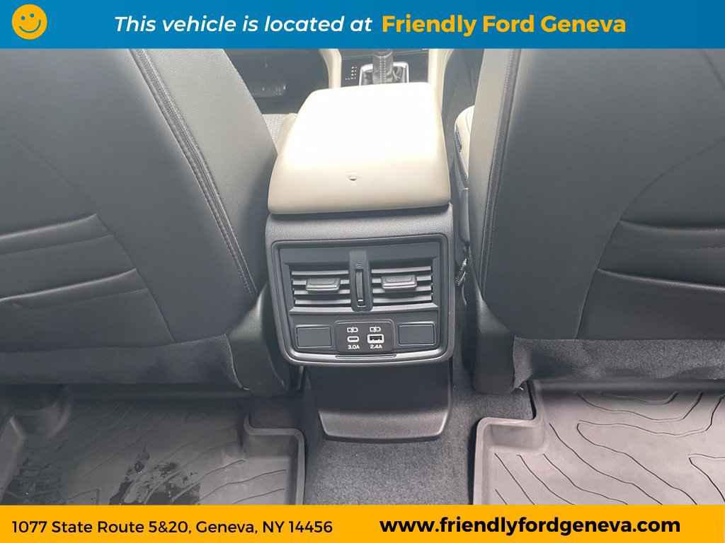Used 2025 Subaru Forester Premium AWD/4WD image 30