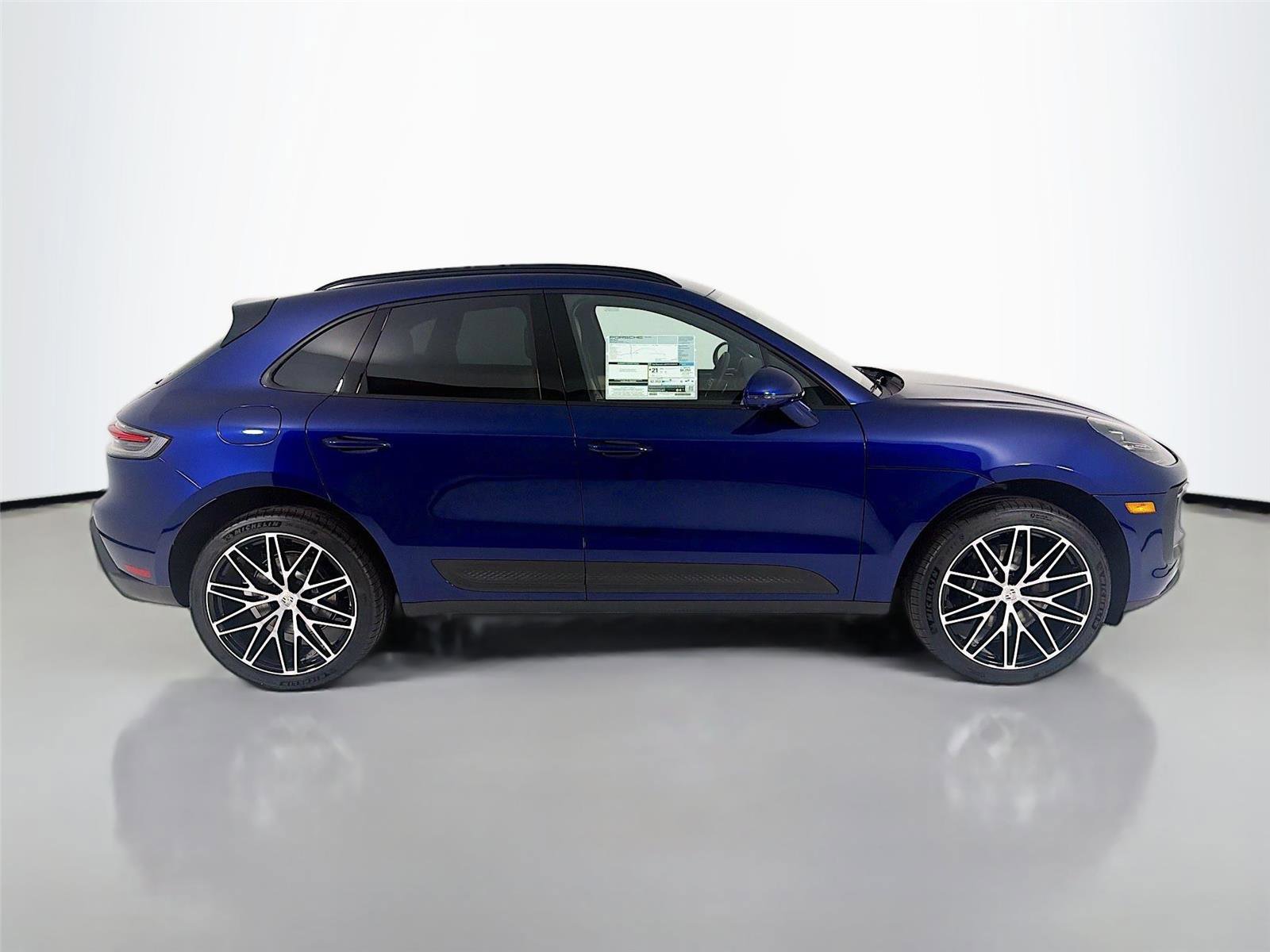 New 2026 Porsche Macan AWD/4WD image 29