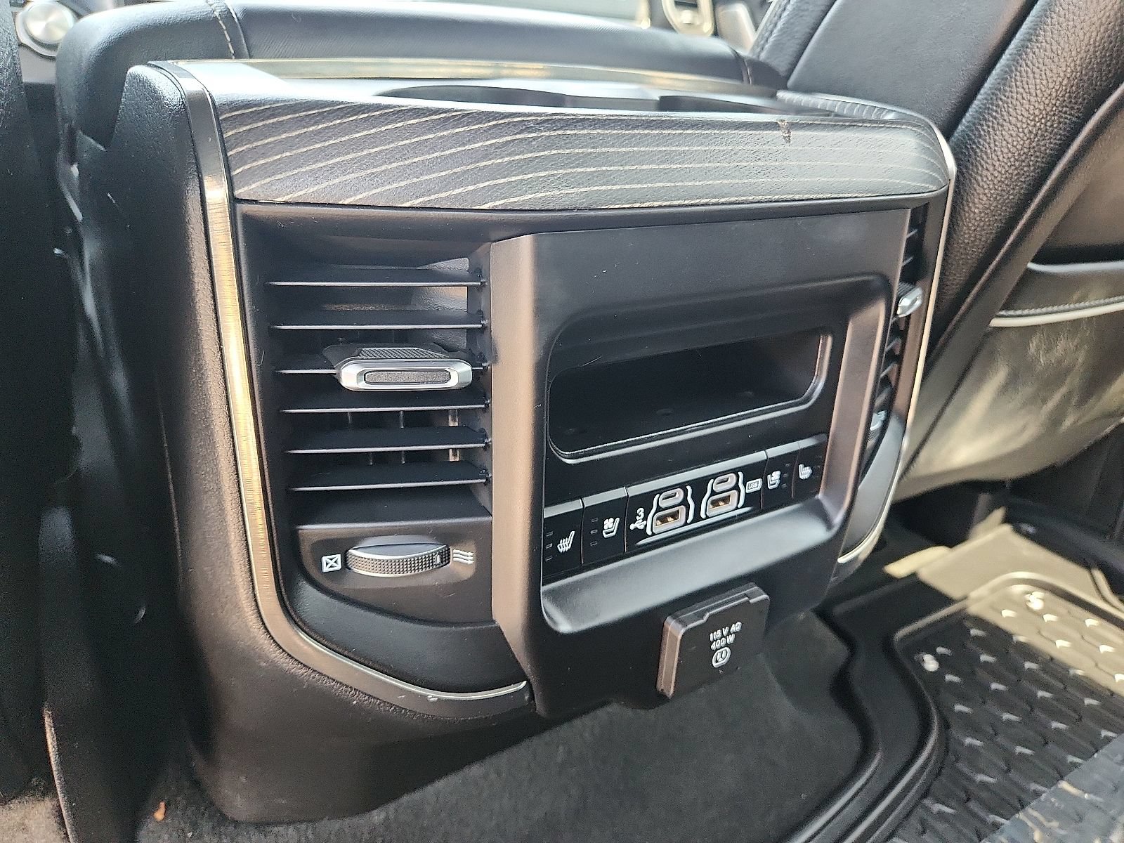 Used 2020 RAM 1500 Limited AWD/4WD image 9