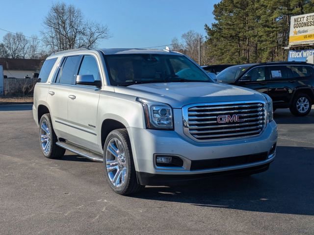 Used 2017 GMC Yukon SLT w/ Premium Edition image 2