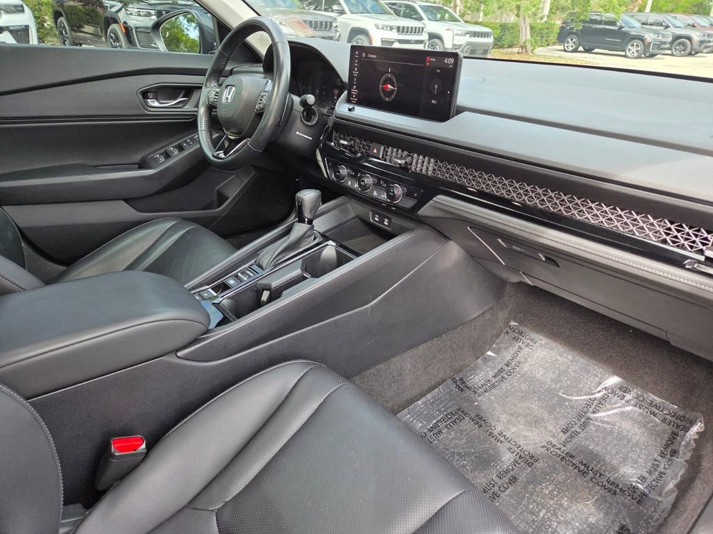 Used 2024 Honda Accord EX-L image 9