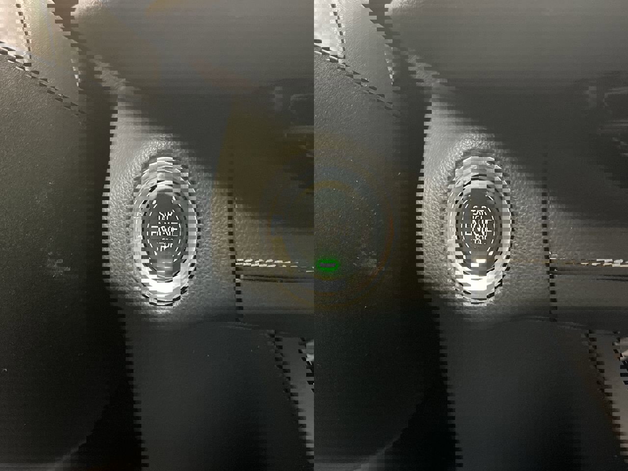 Certified 2023 Buick Envision Preferred w/ Sport Touring Package image 21