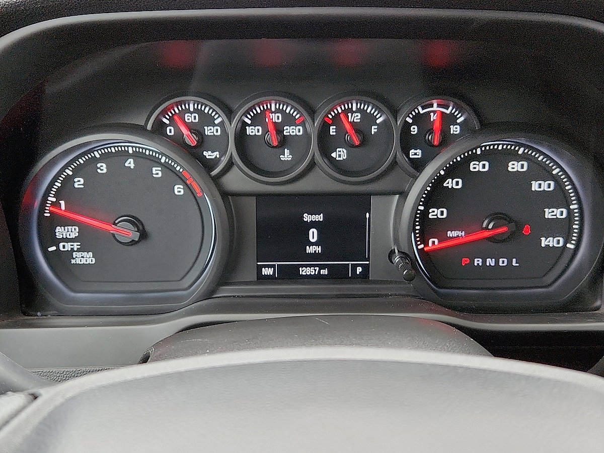 Used 2024 Chevrolet Silverado 1500 Custom image 10