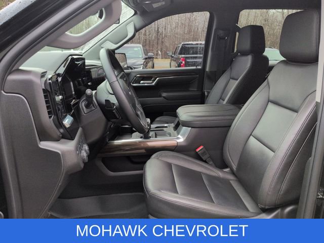 Used 2024 Chevrolet Silverado 1500 LT Trail Boss w/ LT Trail Boss Premium Package image 9