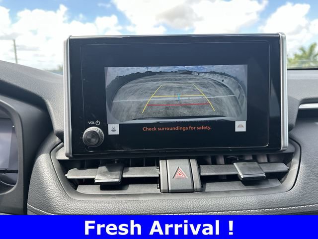 Used 2023 Toyota RAV4 XLE image 24