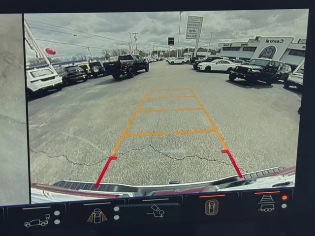 Used 2025 GMC Sierra 2500 AT4 w/ AT4 Premium Plus Package image 15