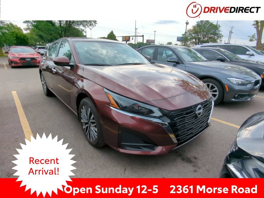 Used 2023 Nissan Altima 2.5 SV w/ SV Premium Package