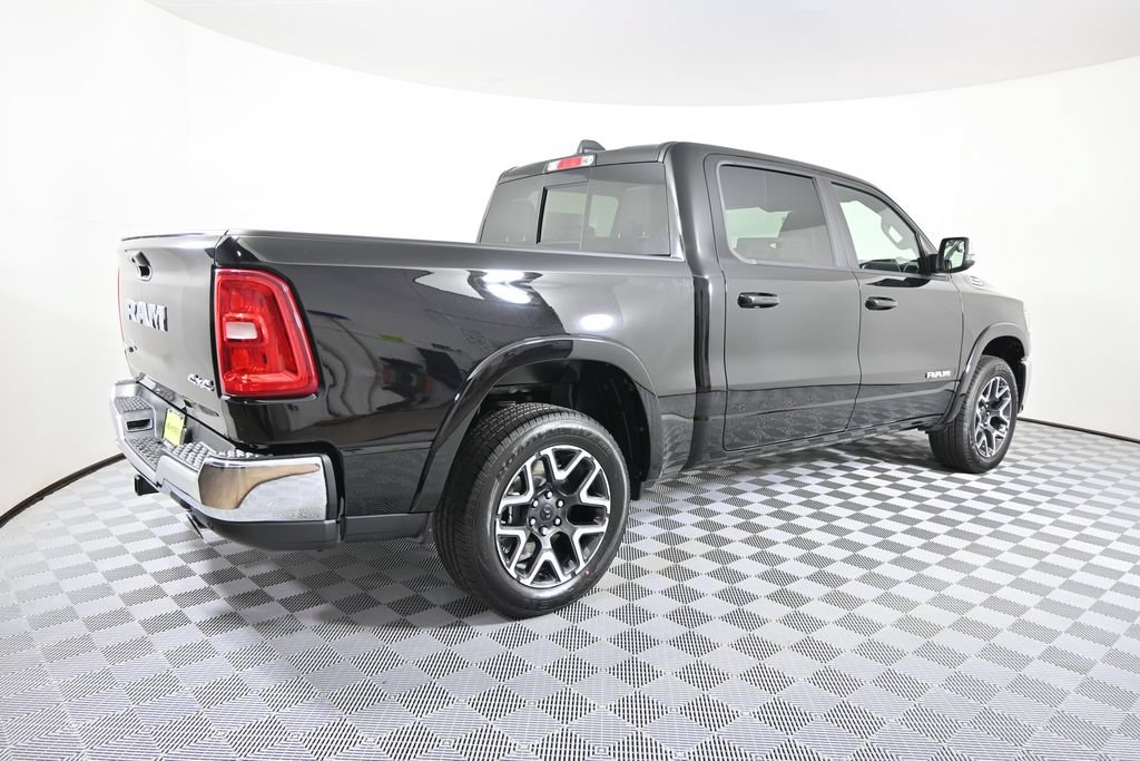Used 2026 RAM 1500 Laramie AWD/4WD image 7