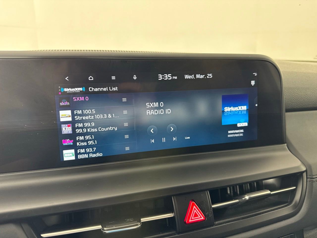 Used 2025 Kia Seltos EX w/ EX Sunroof Package image 26