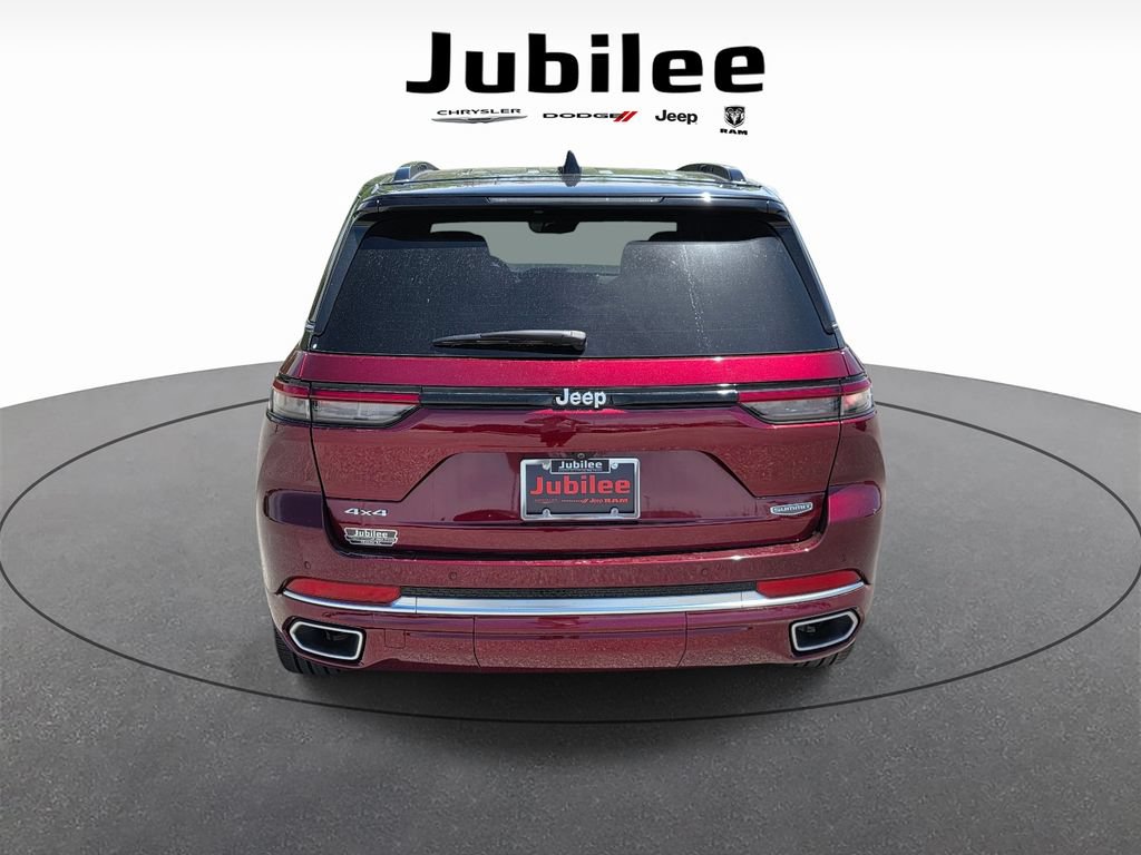 Used 2025 Jeep Grand Cherokee Summit AWD/4WD image 3