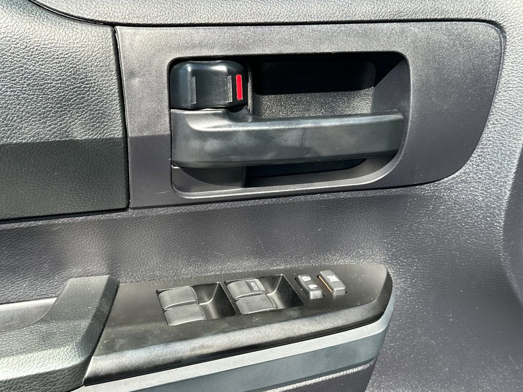 Used 2020 Toyota Tundra SR image 11