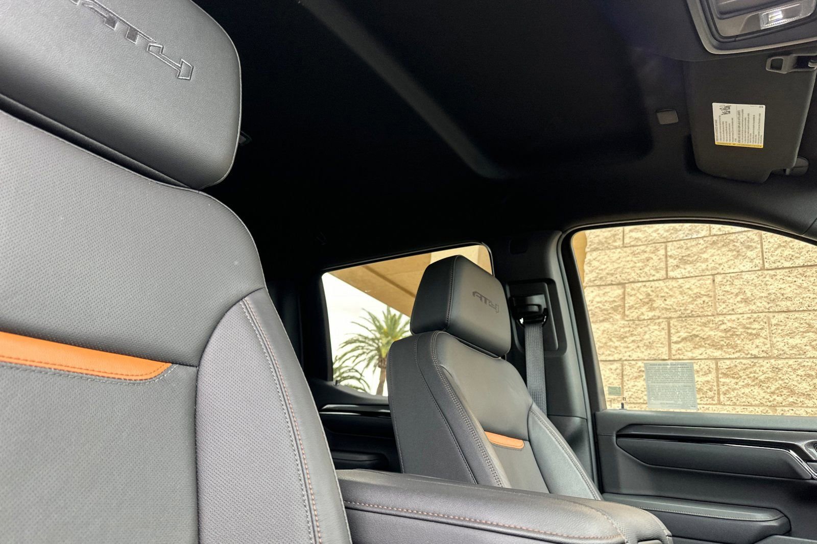 Certified 2025 GMC Sierra 1500 AT4 image 17