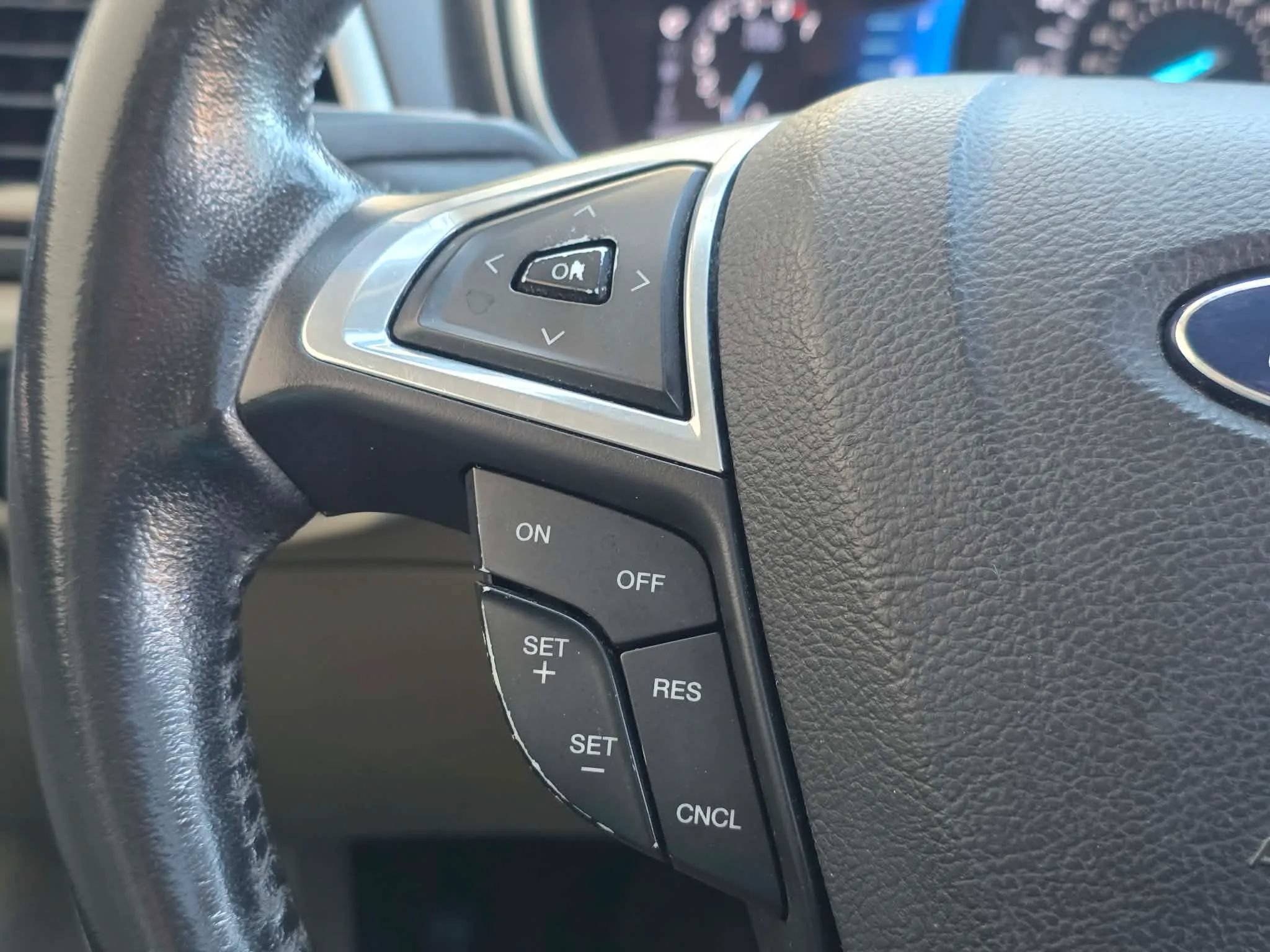 Used 2013 Ford Fusion SE FWD image 17