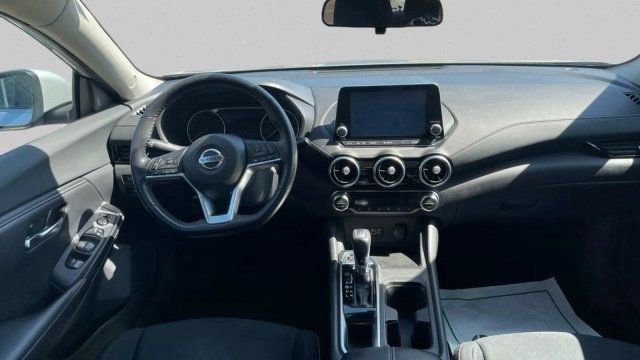 Used 2021 Nissan Sentra SV image 13