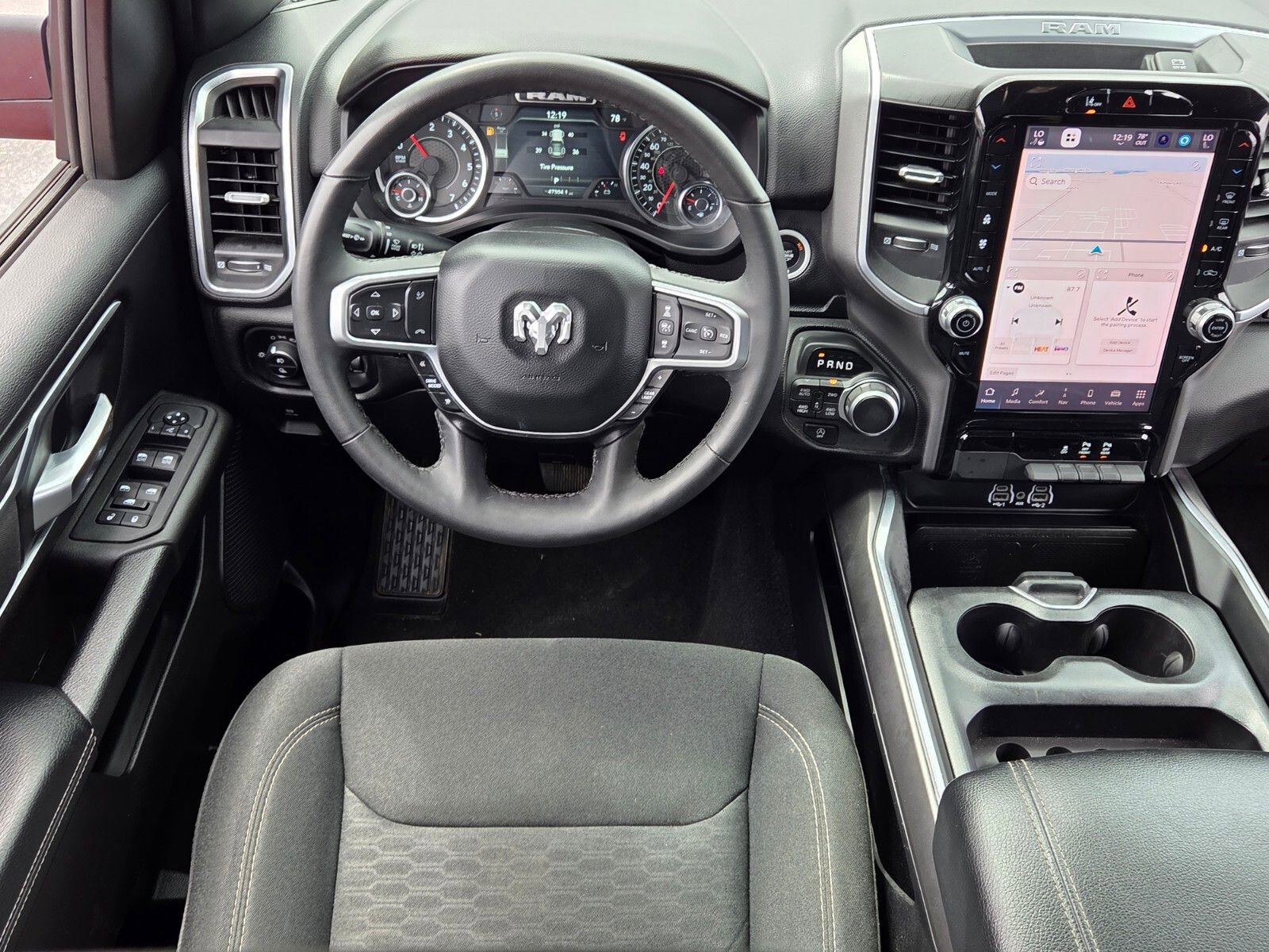 Used 2025 RAM 1500 Big Horn AWD/4WD image 7