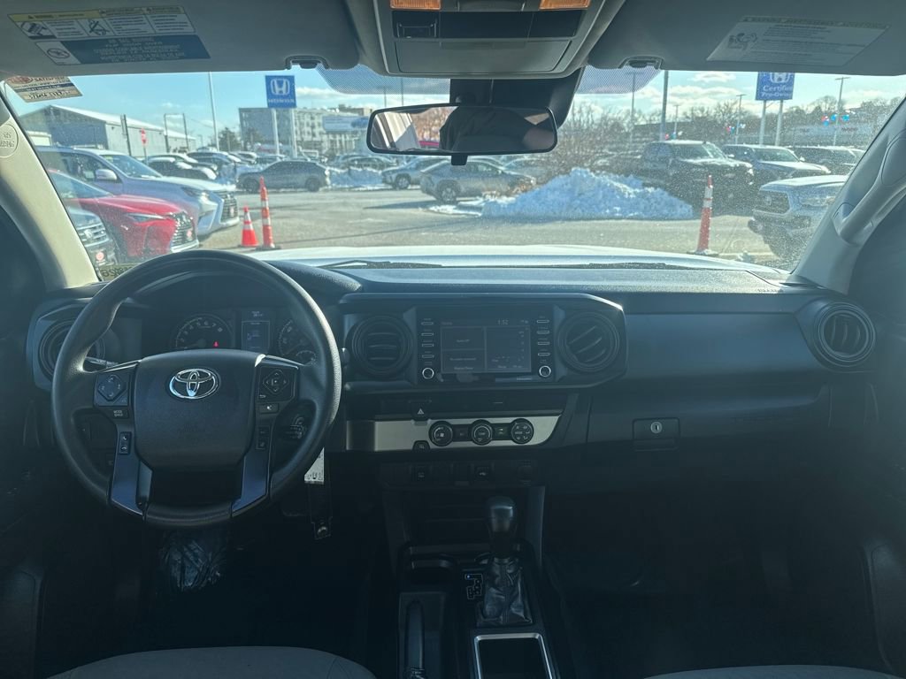 Used 2020 Toyota Tacoma SR image 10