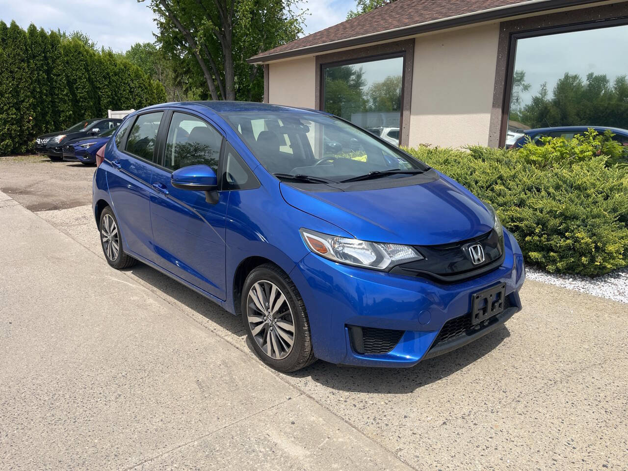 Used 2017 Honda Fit LX image 1