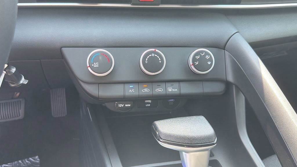 New 2026 Hyundai Elantra SE w/ Cargo Package image 25