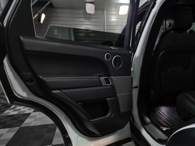 Used 2021 Land Rover Range Rover Sport HSE Silver Edition image 36