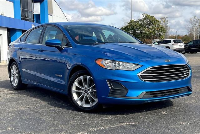 Used 2019 Ford Fusion SE