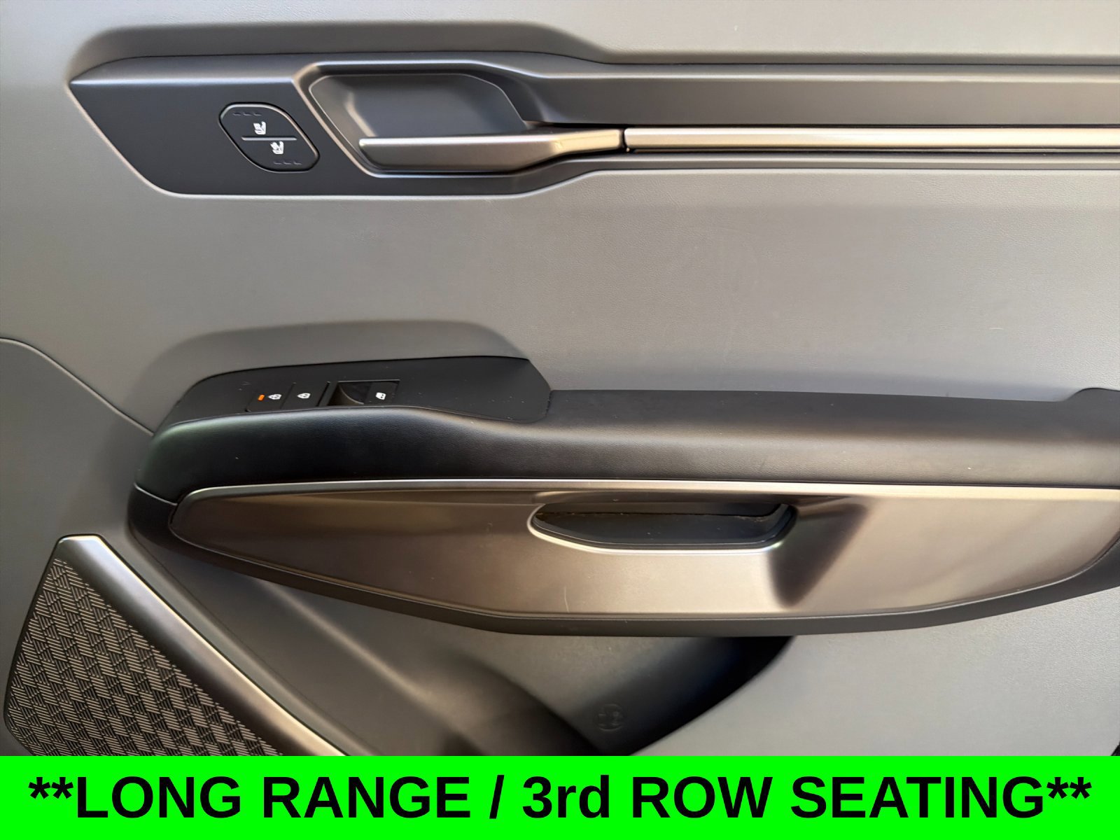 Used 2024 Kia EV9 Light Long Range RWD image 22