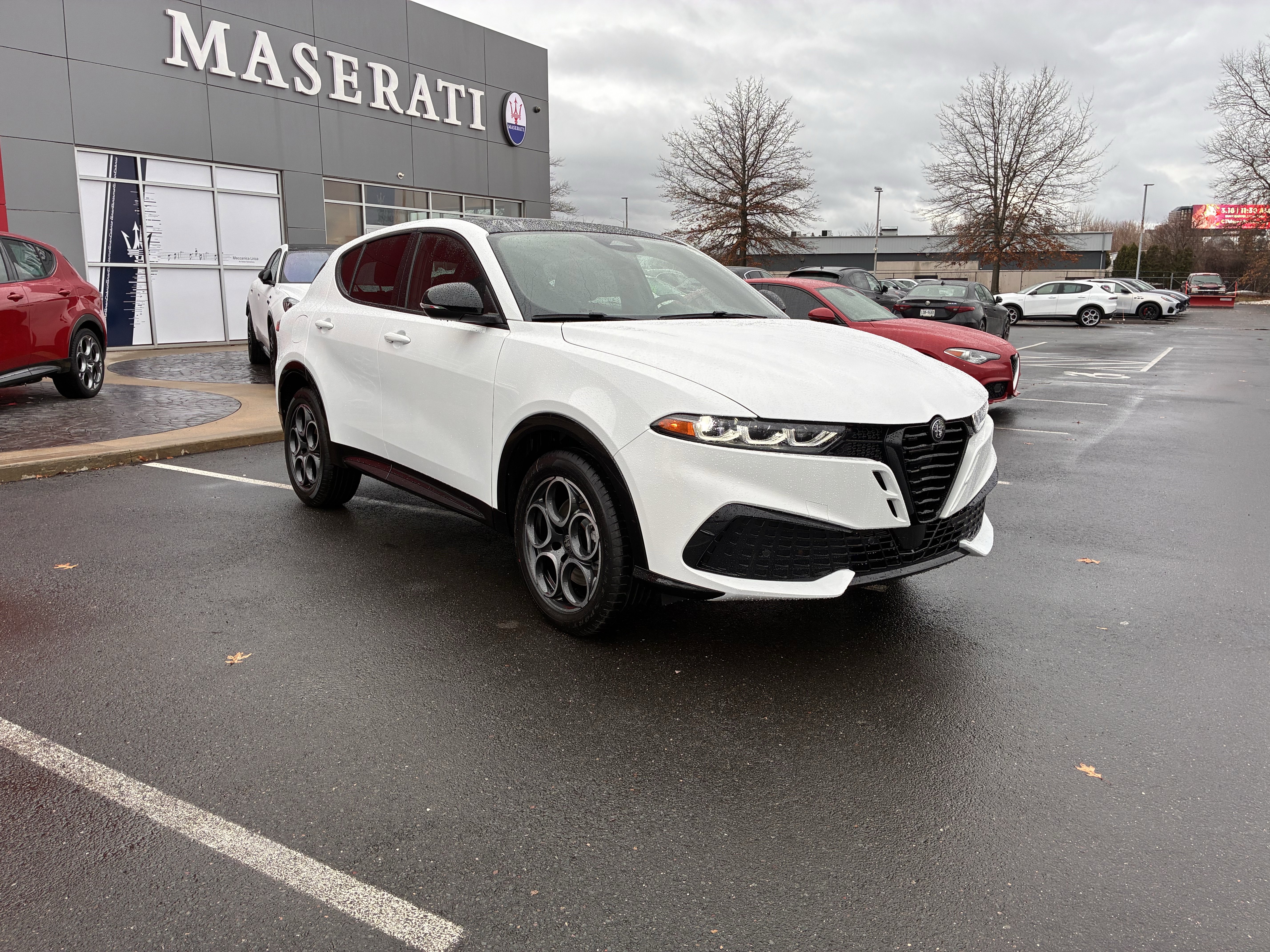 New 2026 Alfa Romeo Tonale Sprint AWD/4WD image 4