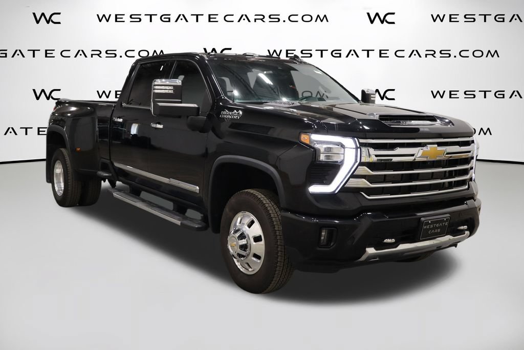Used 2024 Chevrolet Silverado 3500 High Country w/ High Country Premium Package AWD/4WD image 41