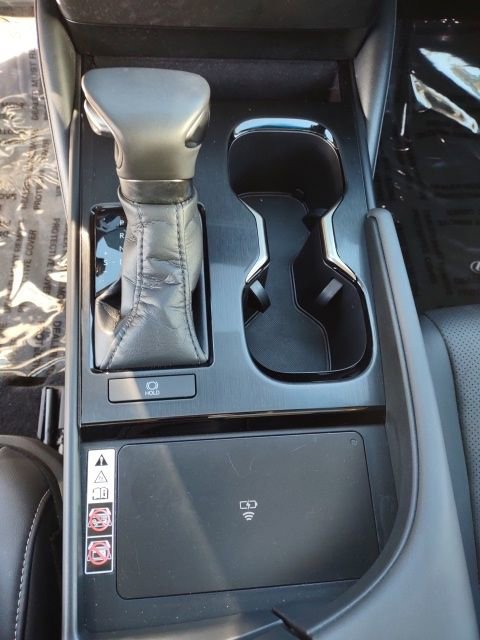 Used 2024 Lexus ES 350 w/ Premium Package image 14