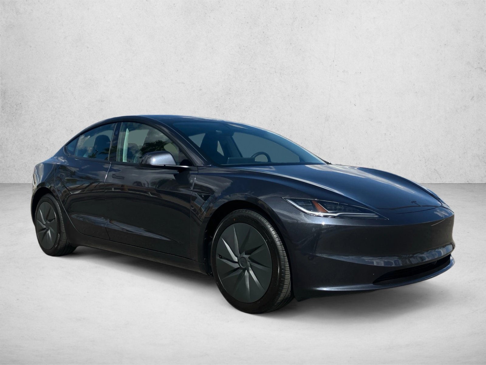Used 2025 Tesla Model 3 Long Range RWD image 3